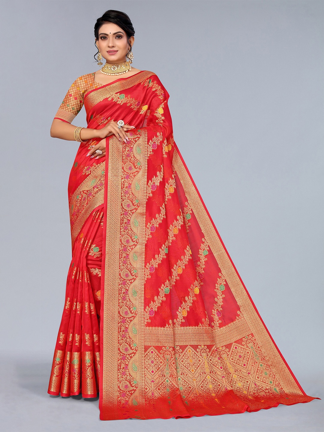 

Mitera Red & Gold-Toned Woven Design Zari Organza Saree