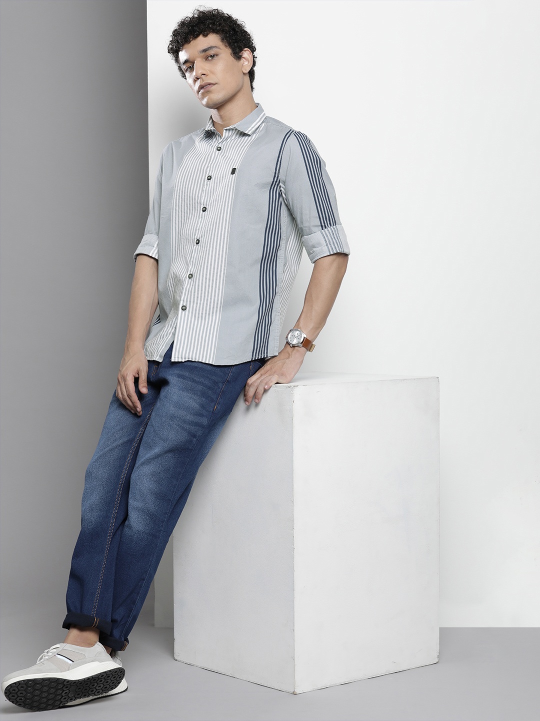 

The Indian Garage Co Men Striped Cotton Casual Shirt, Grey