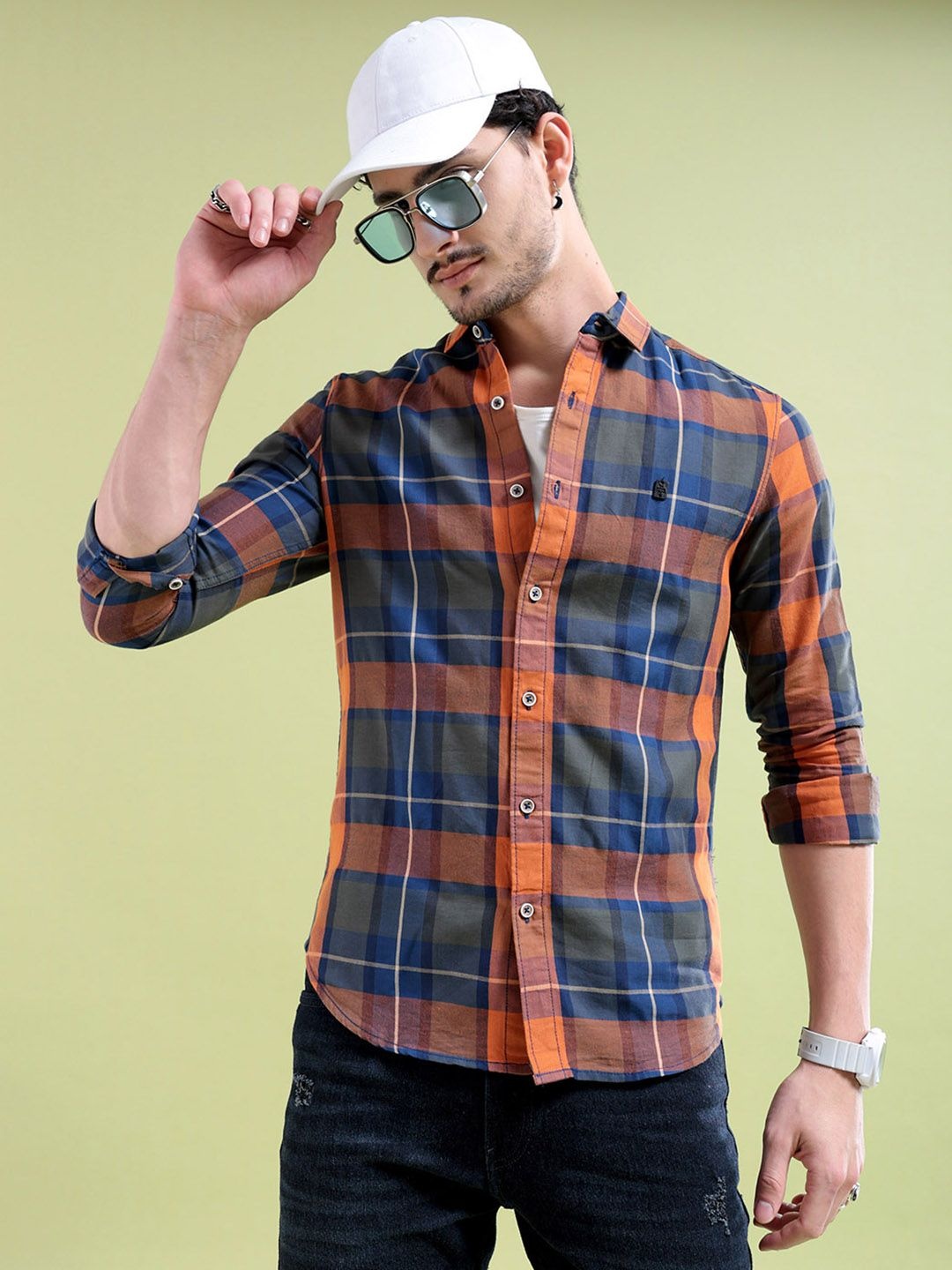 

The Indian Garage Co Men Blue & Orange Checked Pure Cotton Casual Shirt