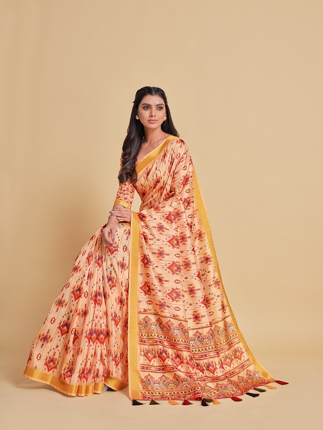 

all about you Orange & Gold-Toned Ethnic Motifs Zari Silk Blend Kanjeevaram Saree