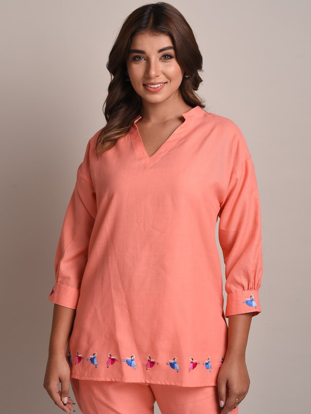 

TRISHLA INDIA Women Peach-Coloured Pure Cotton Kurta with Trousers