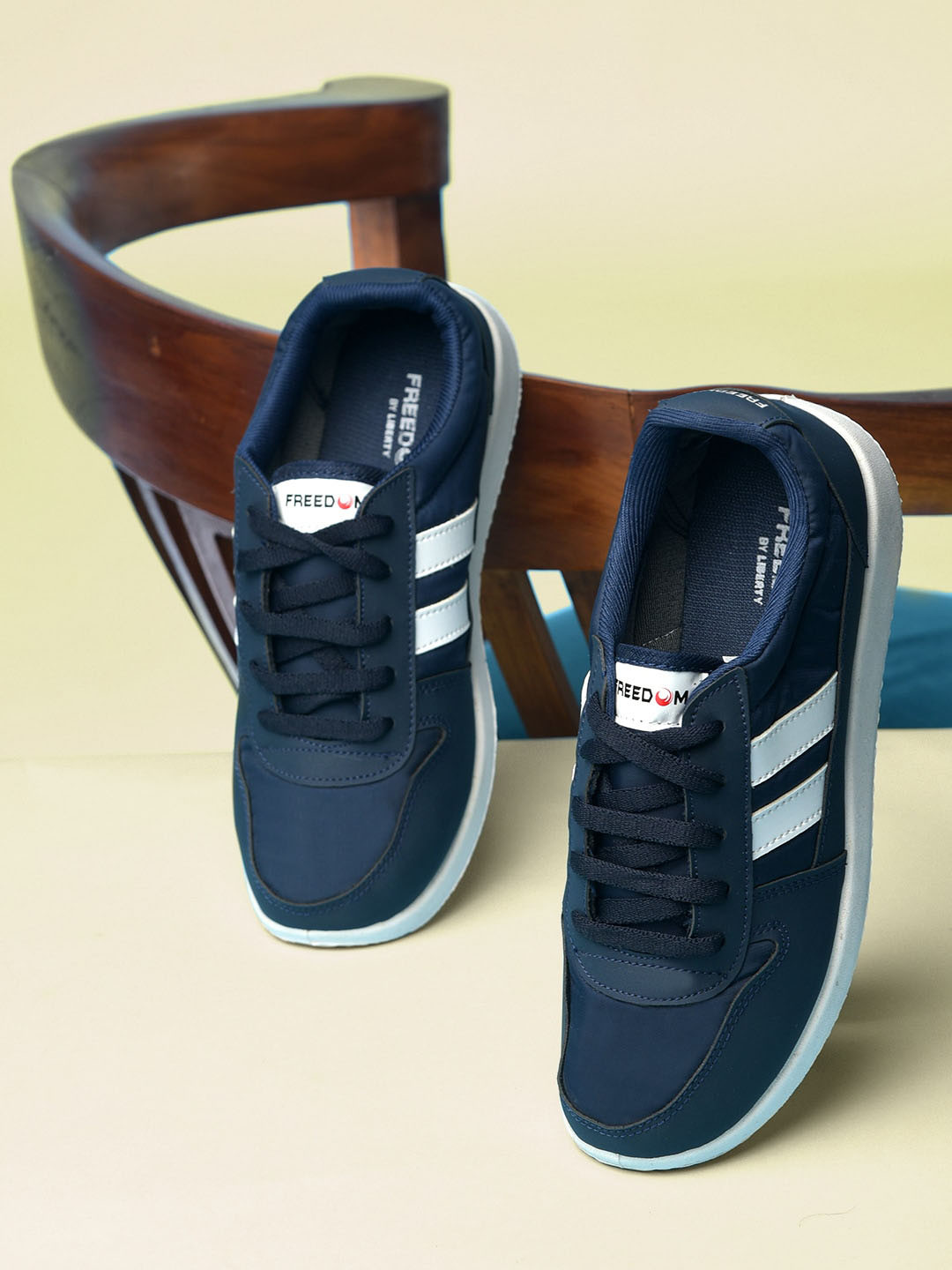 

Liberty Men Blue Solid Lace-Up Sneakers