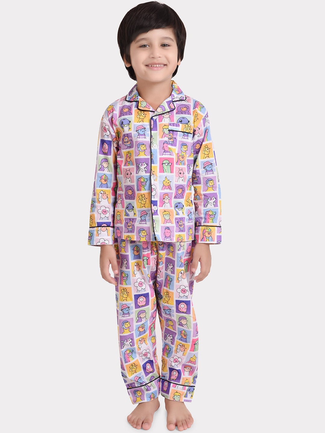 

KOOCHI POOCHI Unisex Kids White & Purple Printed Night suit NP2058