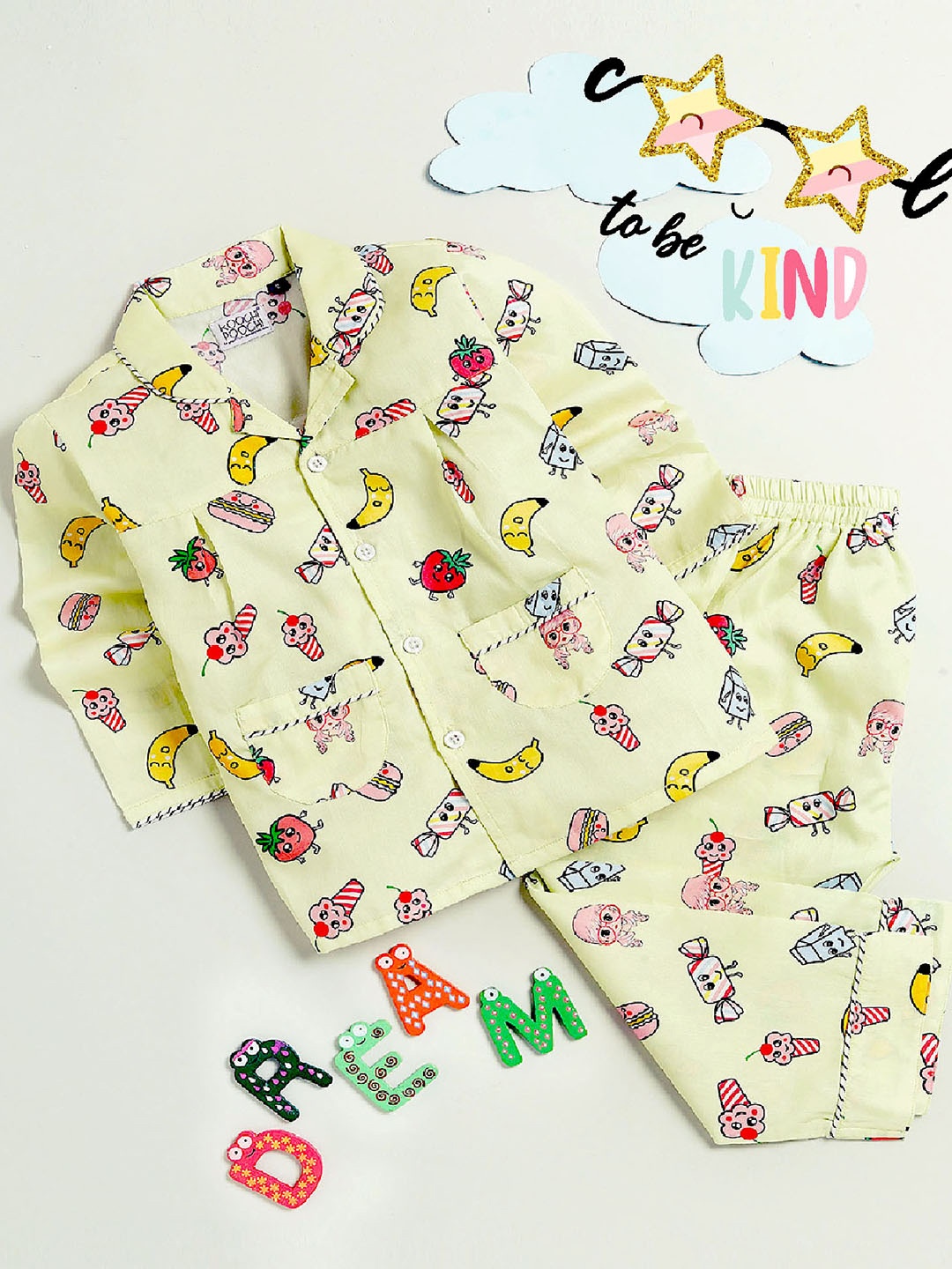 

KOOCHI POOCHI Girls Yellow & Pink Printed Pure Cotton Night Suit