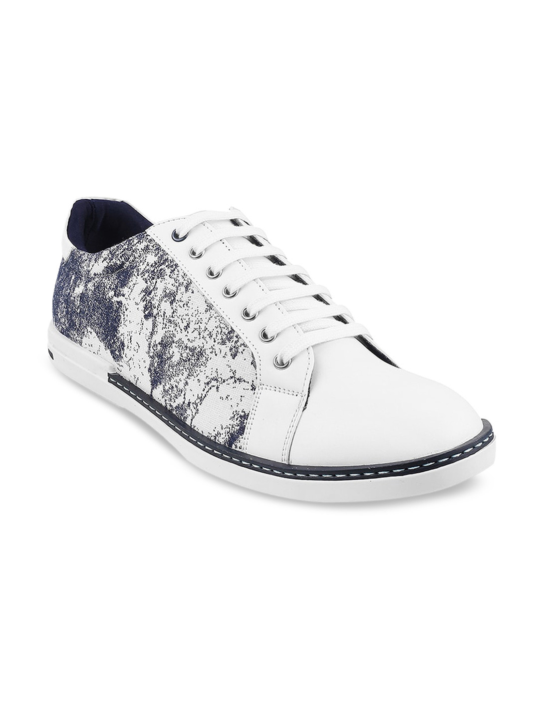 

Metro Men White Printed Sneakers