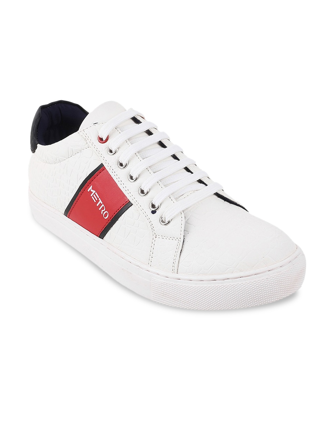 

Metro Men White Colourblocked Sneakers