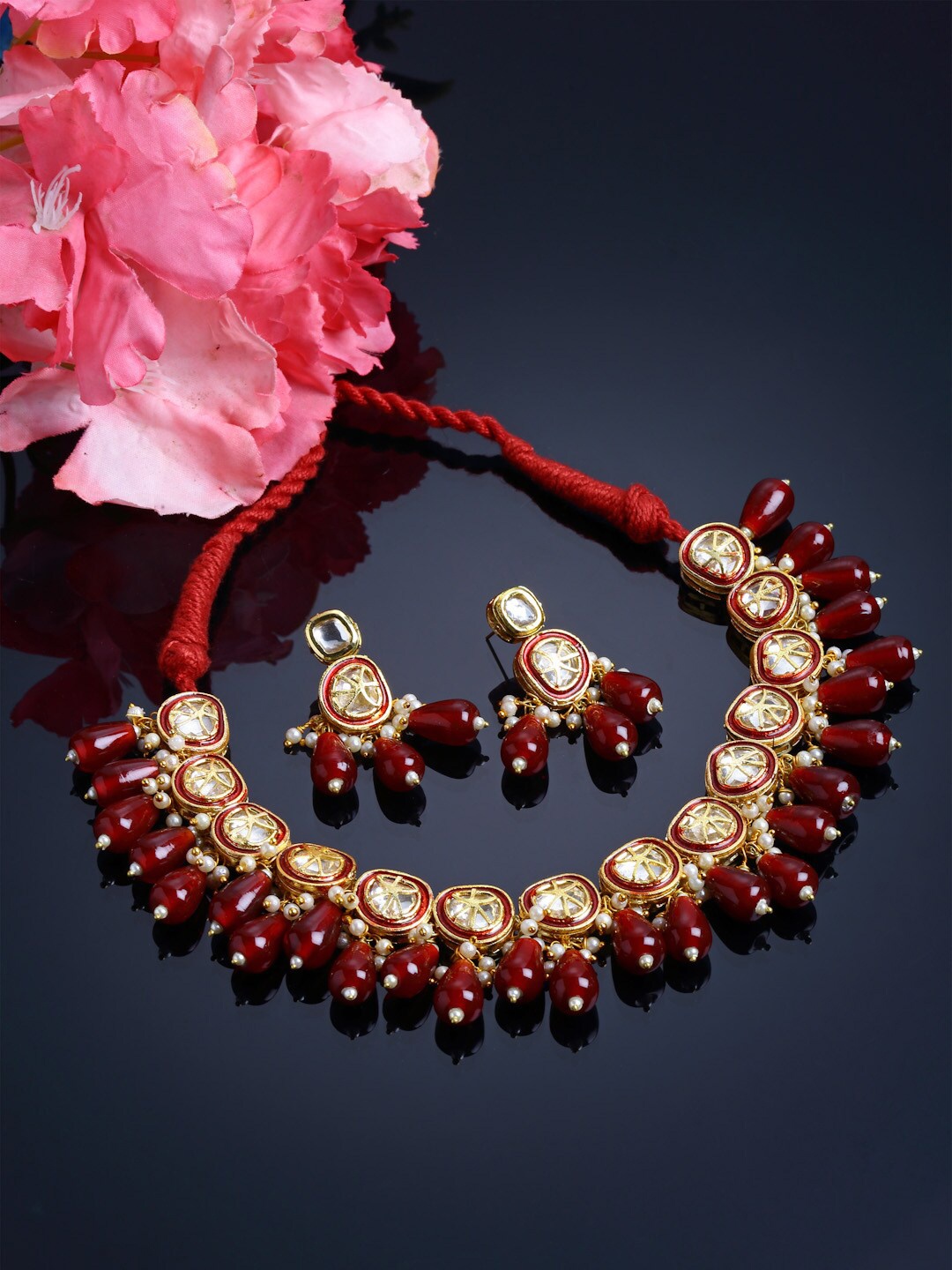 

DUGRISTYLE Gold-Plated Kundan & Pearls Jewellery Set