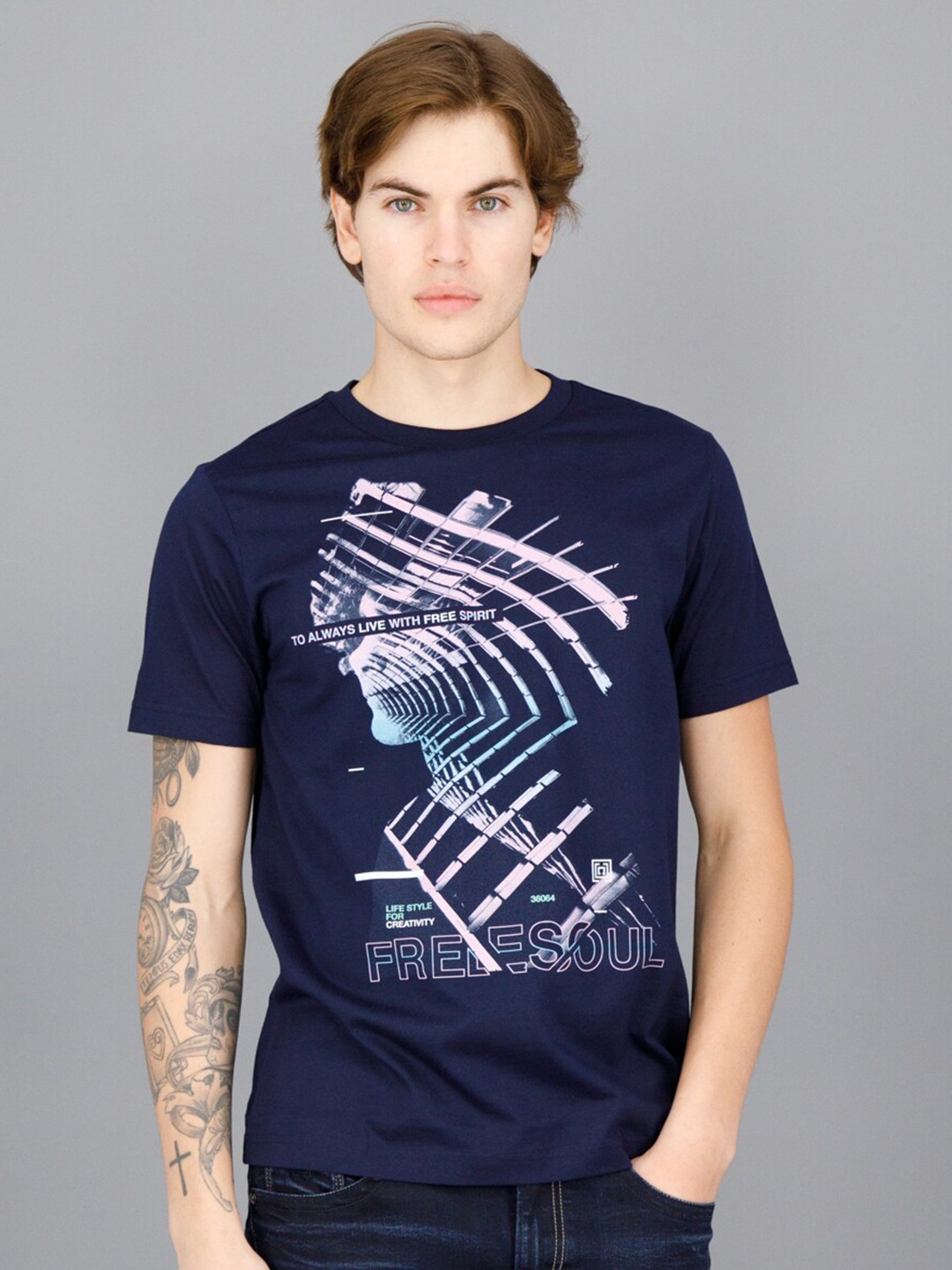 

FREESOUL Men Blue Printed T-shirt