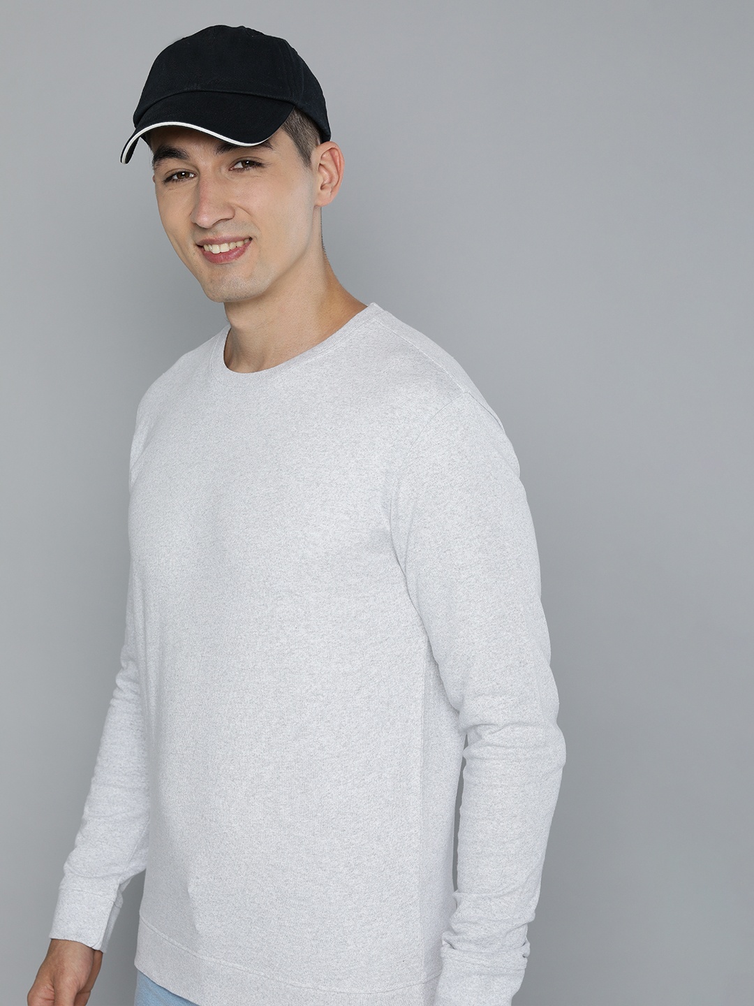 

HERE&NOW Men Solid Cotton Sweatshirt, White