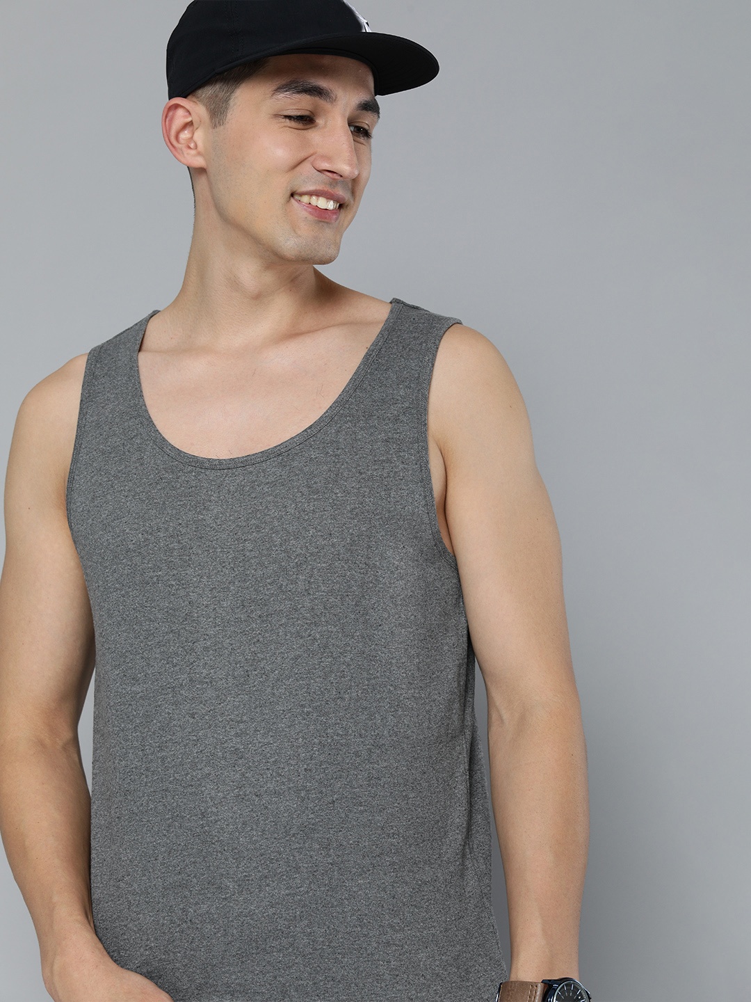 

HERE&NOW Men Solid Pure Cotton T-shirt, Charcoal