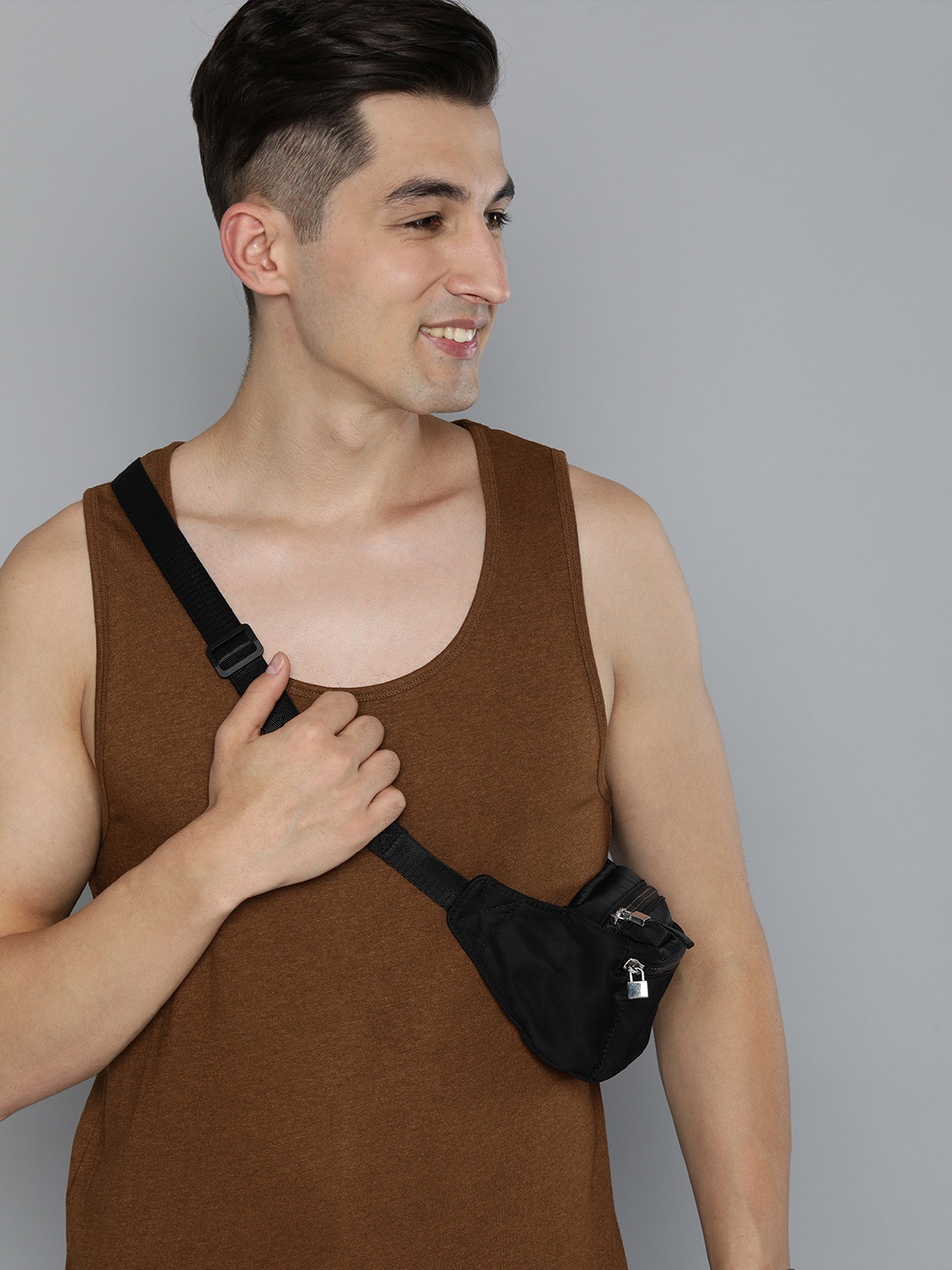 

HERE&NOW Men Solid Pure Cotton T-shirt, Brown