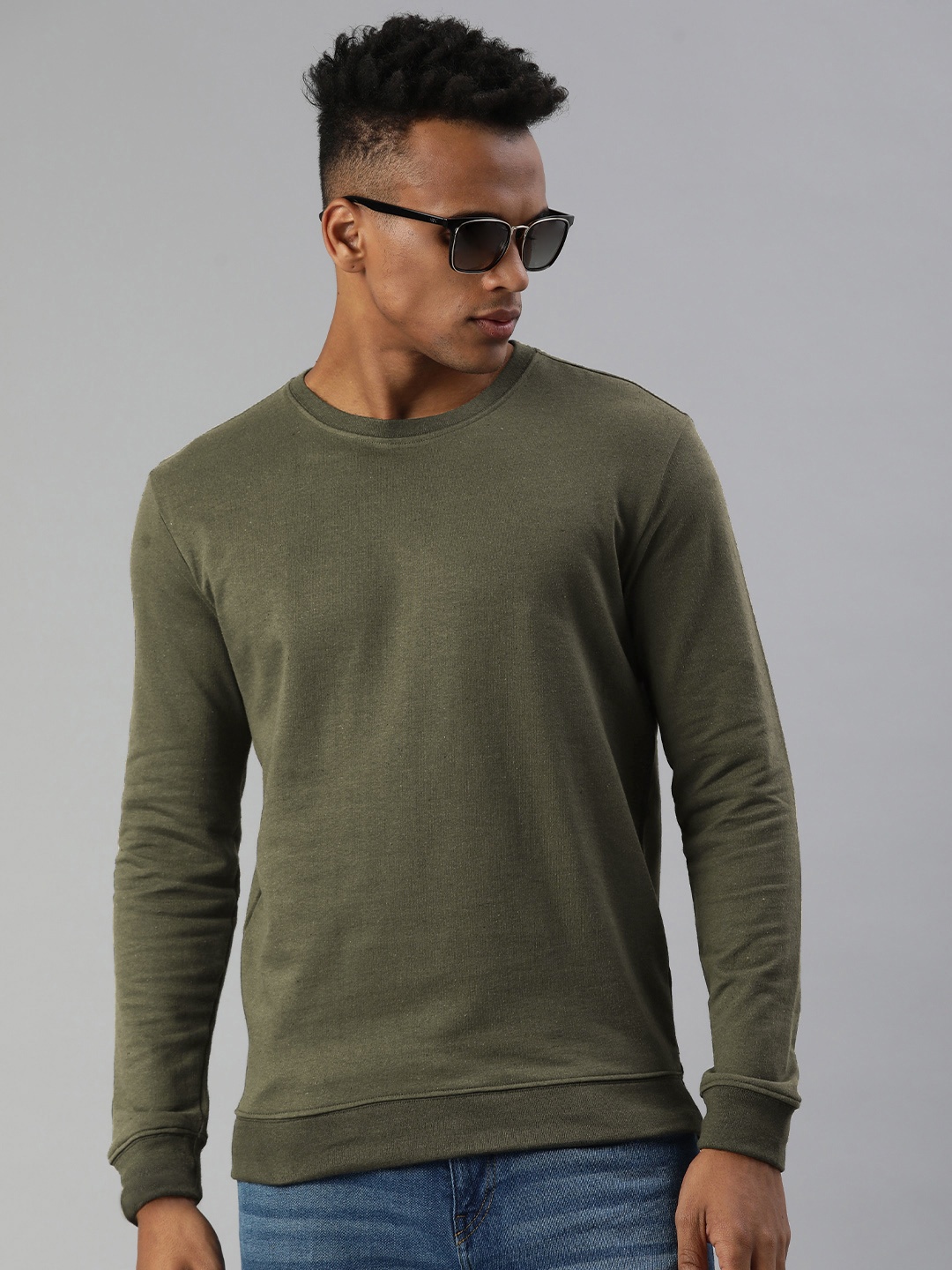 

Huetrap Men Solid Cotton Sweatshirt, Olive