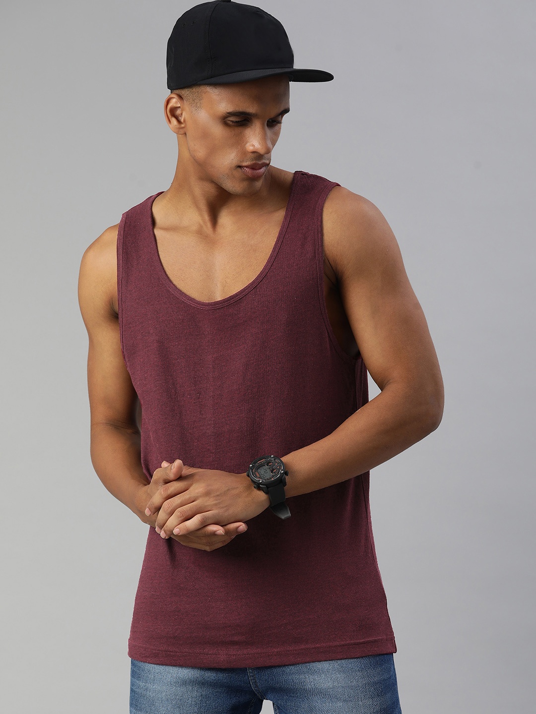 

Huetrap Men T-shirt, Burgundy