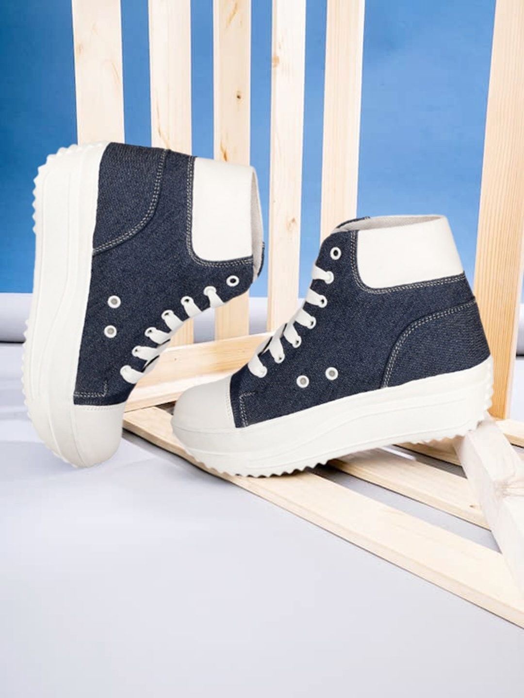 

Denill Women Blue Sneakers