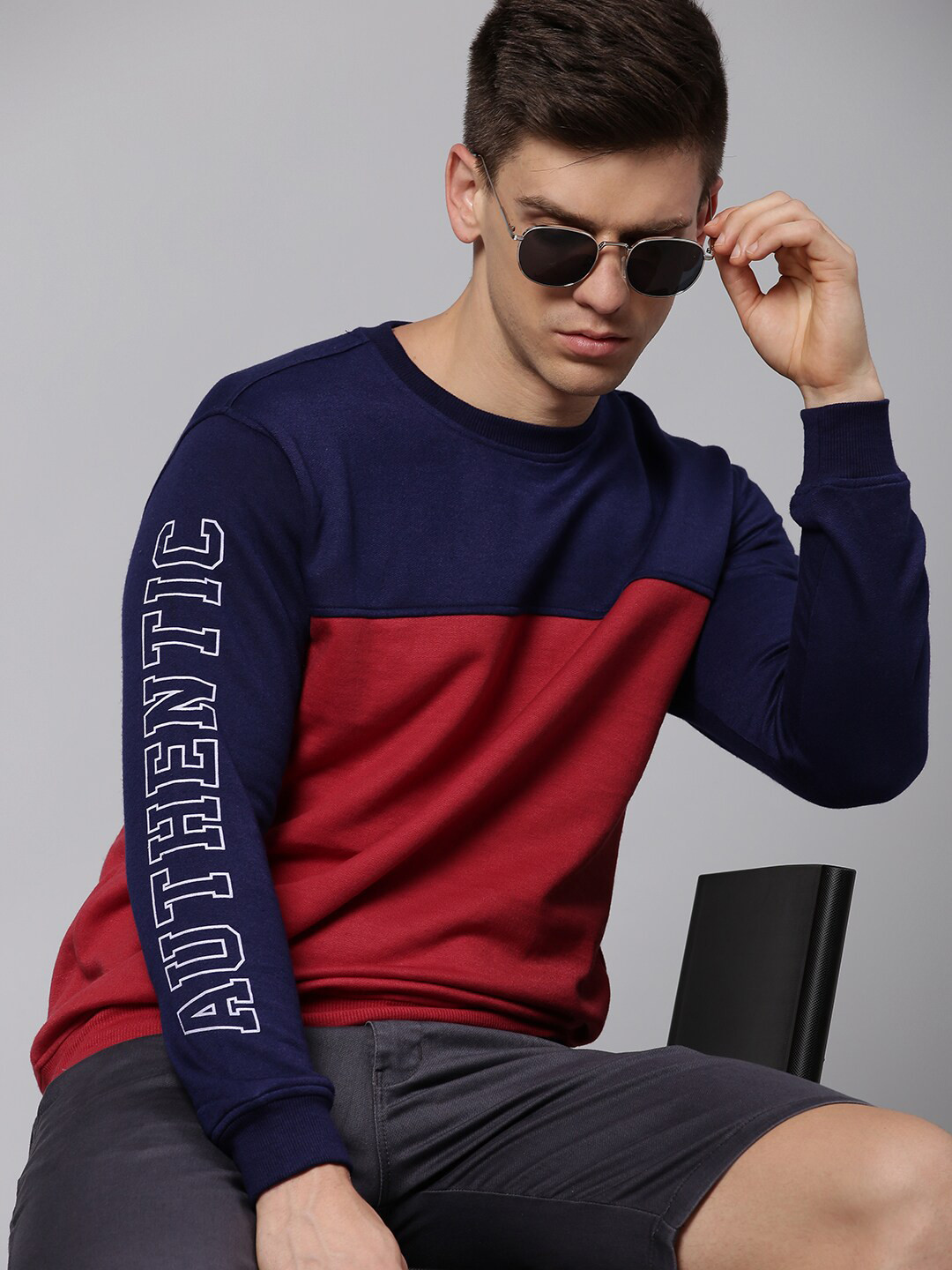

Hubberholme Men Navy Blue & Red Colourblocked Sweatshirt