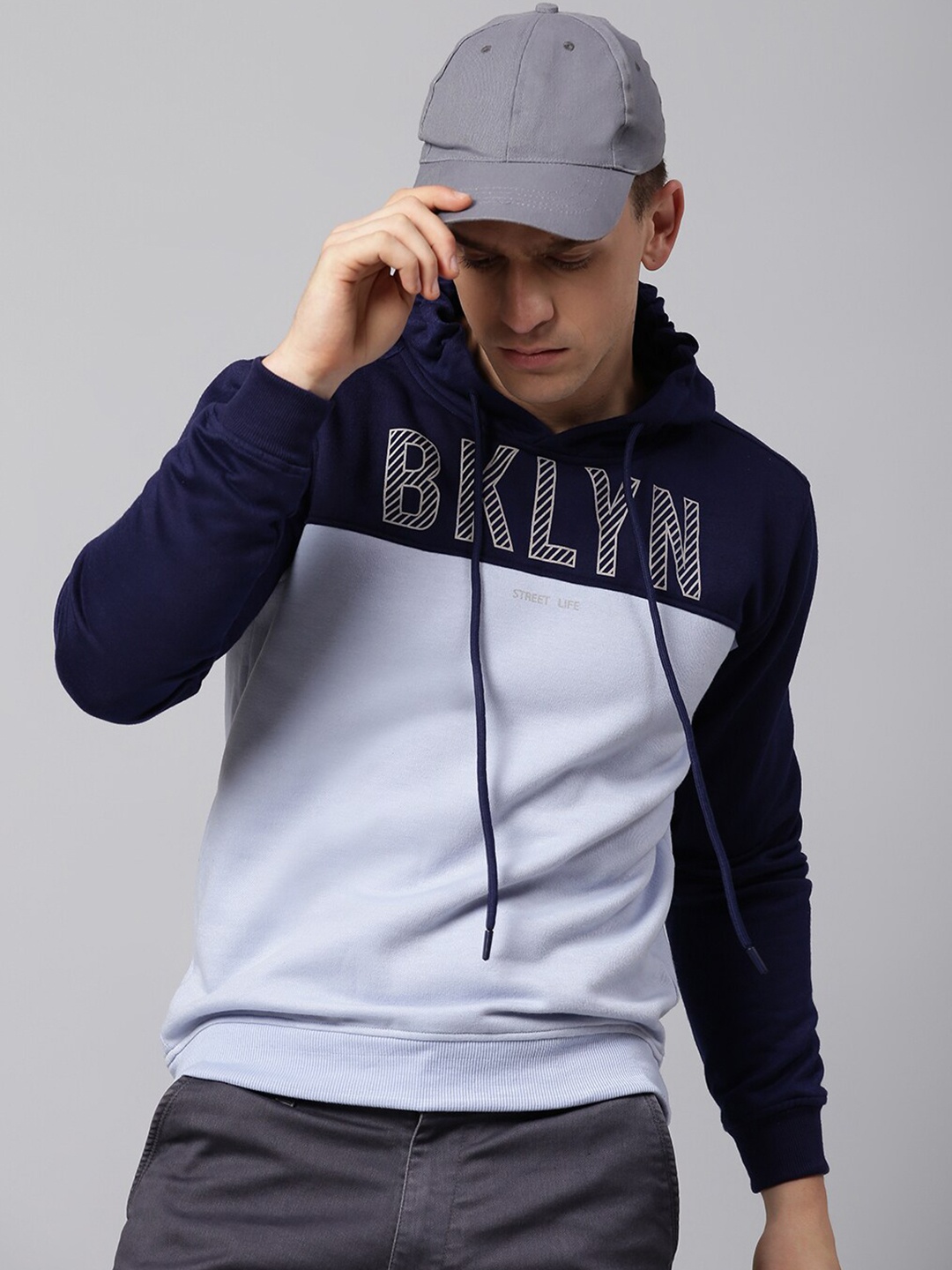 

Hubberholme Men Blue & Navy Blue Colourblocked Hooded Sweatshirt