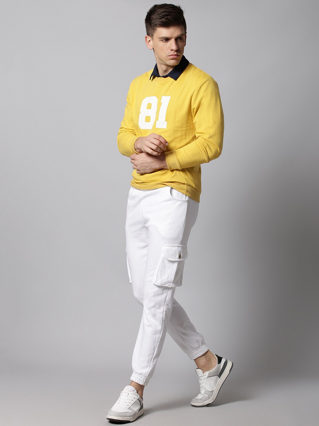 

Hubberholme Men Yellow Printed Sweatshirt