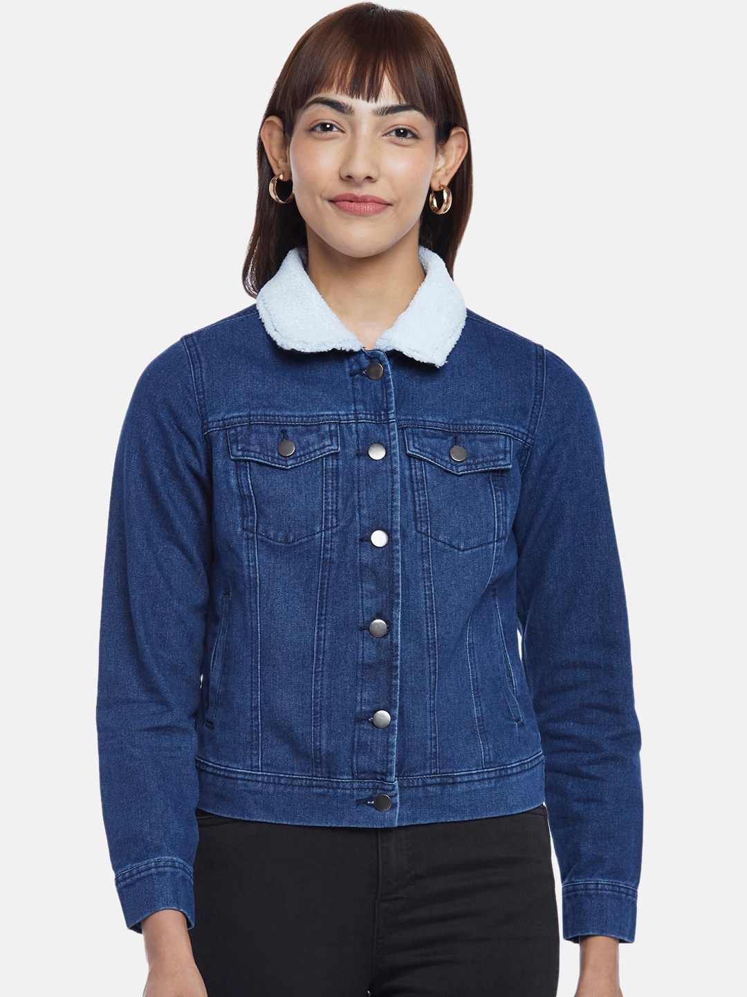 

Honey by Pantaloons Women Blue Washed Denim Jacket