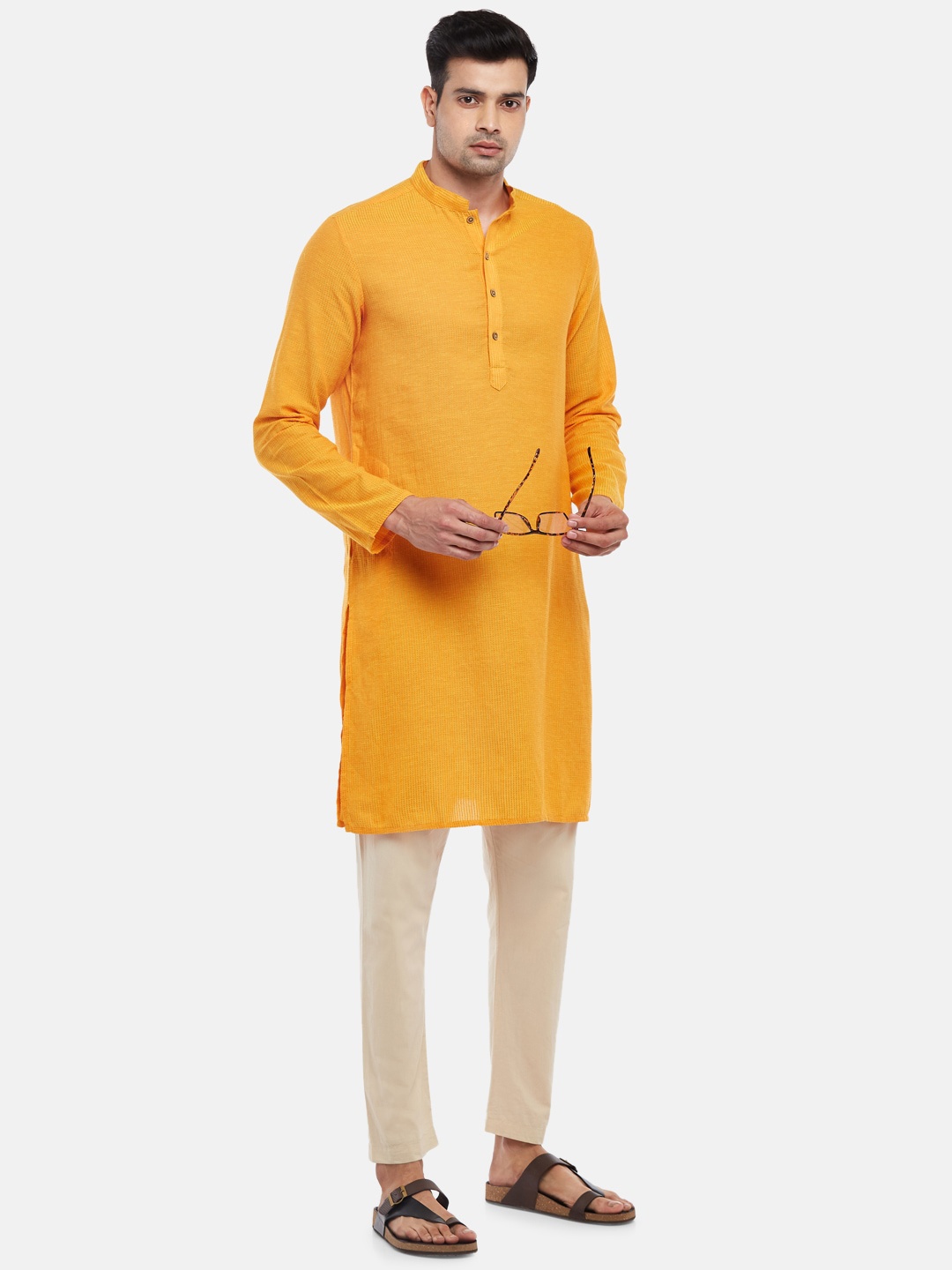 

indus route by Pantaloons Men Mustard Yellow Solid Straight Kurta