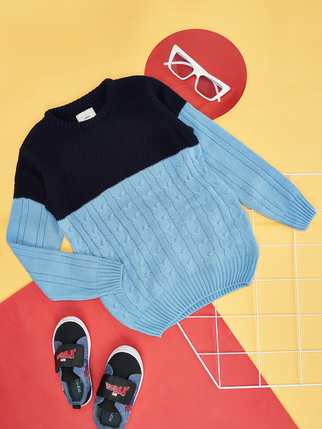 

Pantaloons Junior Boys Navy Blue & Blue Cable Knit Colourblocked Pullover Sweater