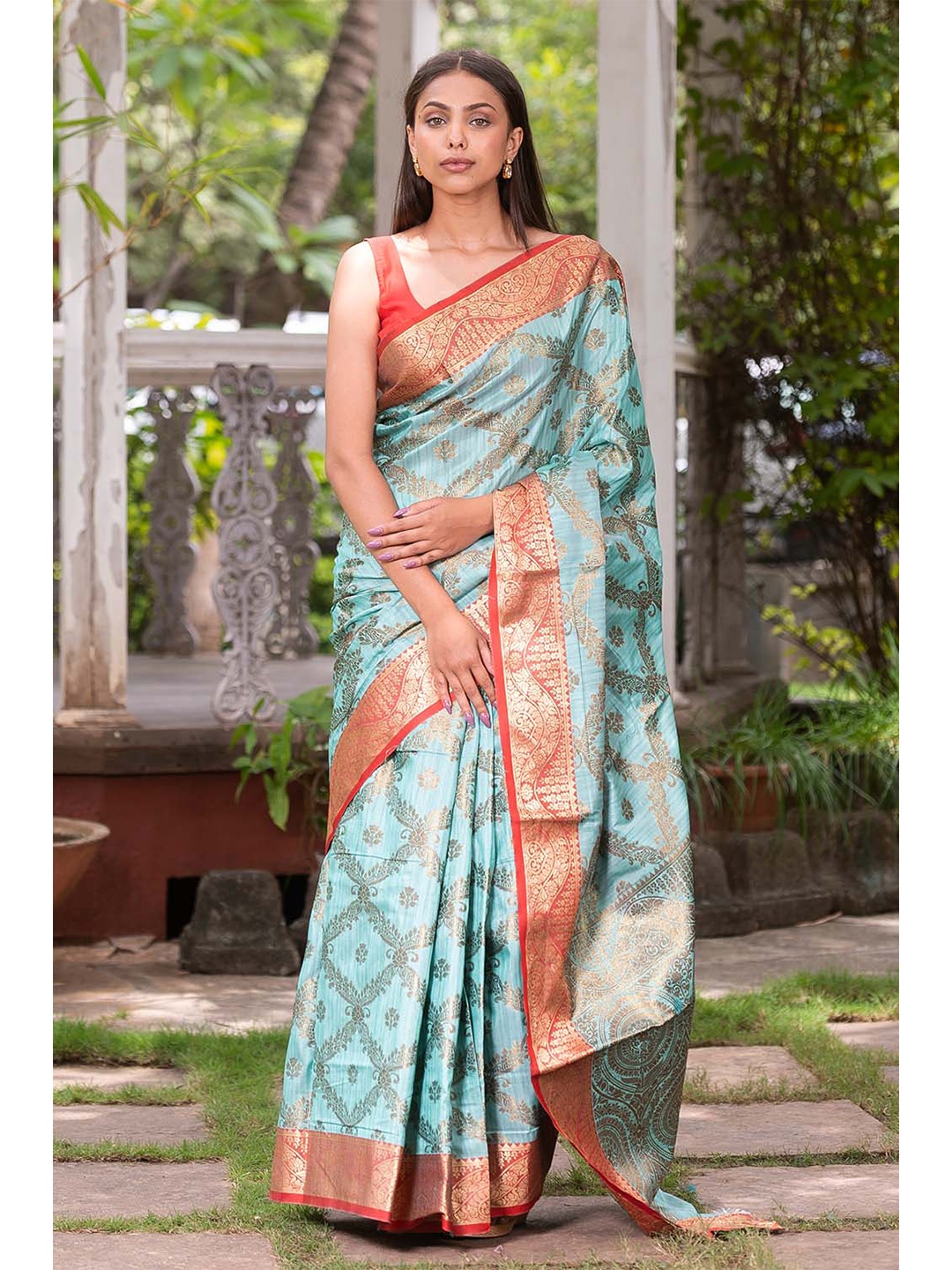 

KARAGIRI Blue & Red Woven Design Zari Cotton Saree