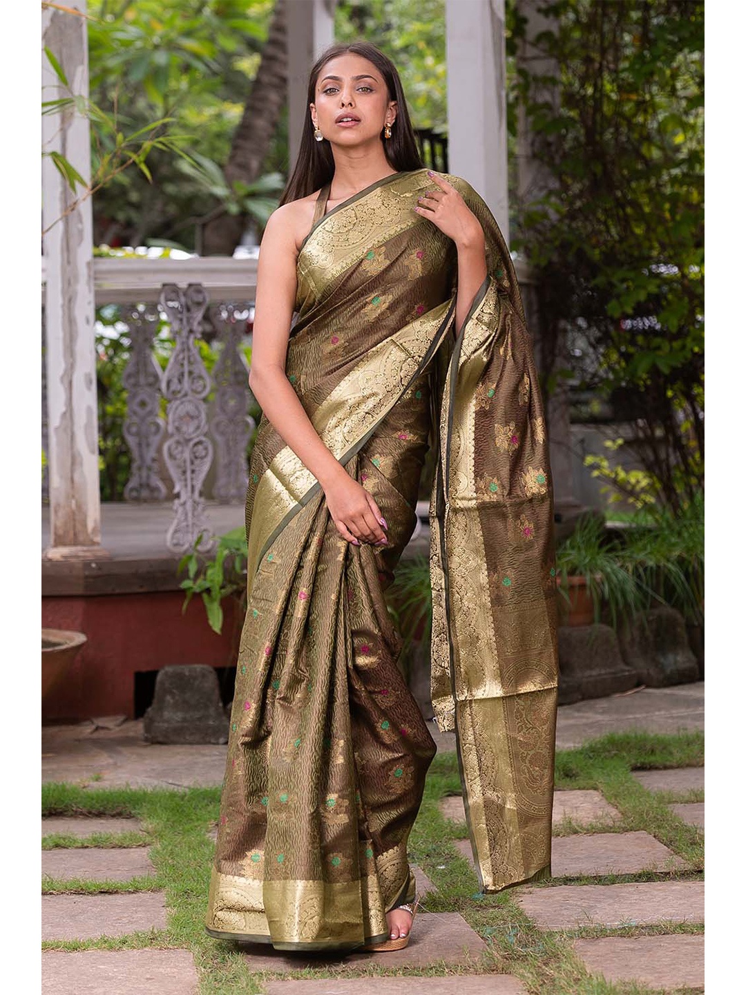 

KARAGIRI Women Beige & Olive Green Woven Design Zari Organza Banarasi Saree