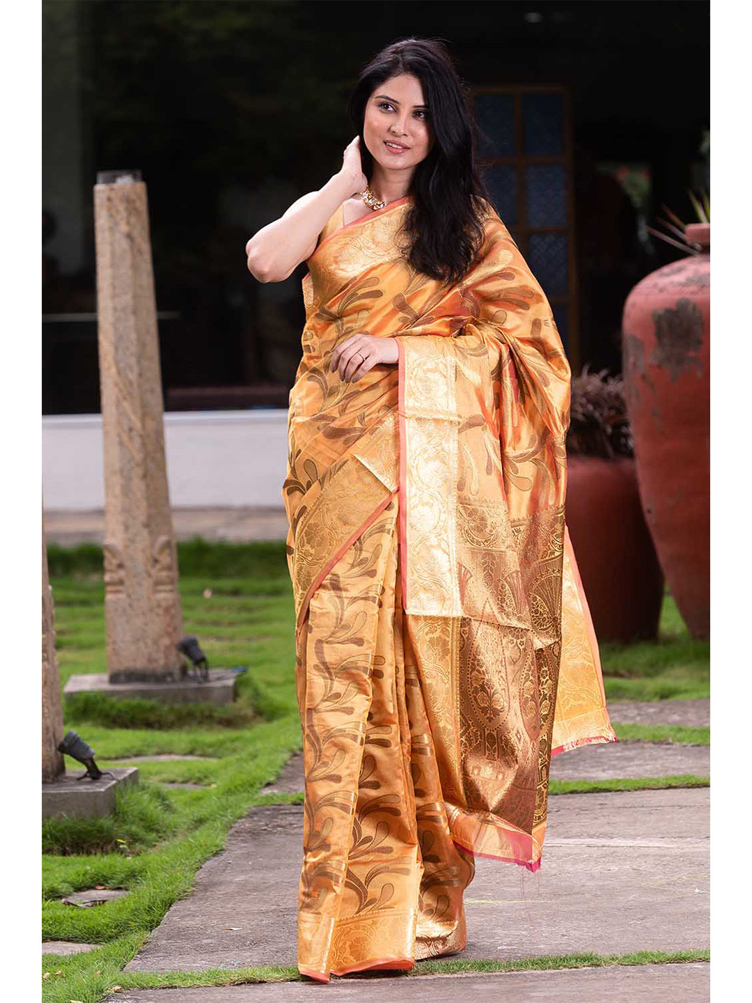 

KARAGIRI Yellow & Gold Woven Design Zari Silk Blend Paithani Saree