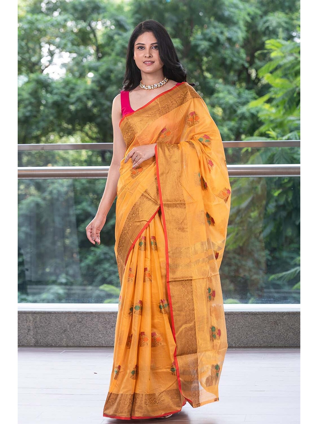 

KARAGIRI Yellow & Gold-Toned Zari Silk Blend Saree