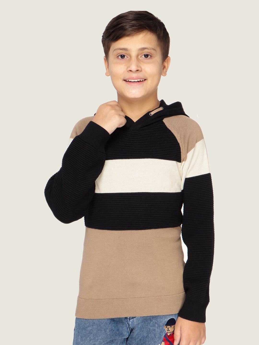 

LASNAK Boys Beige & Black Colourblocked Hooded Cotton Pullover Sweater