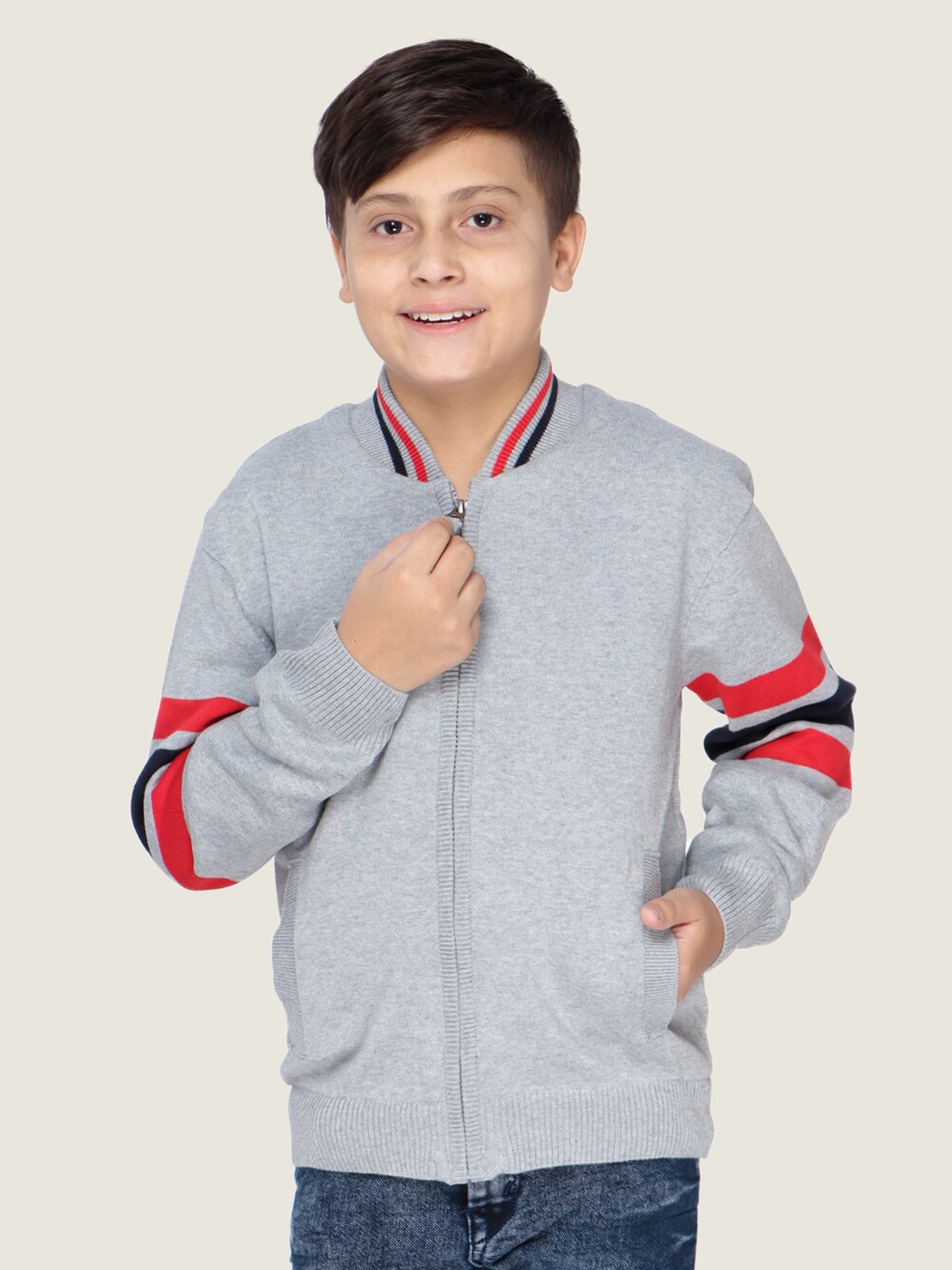 

LASNAK Boys Grey & Red Cotton Pullover Sweater