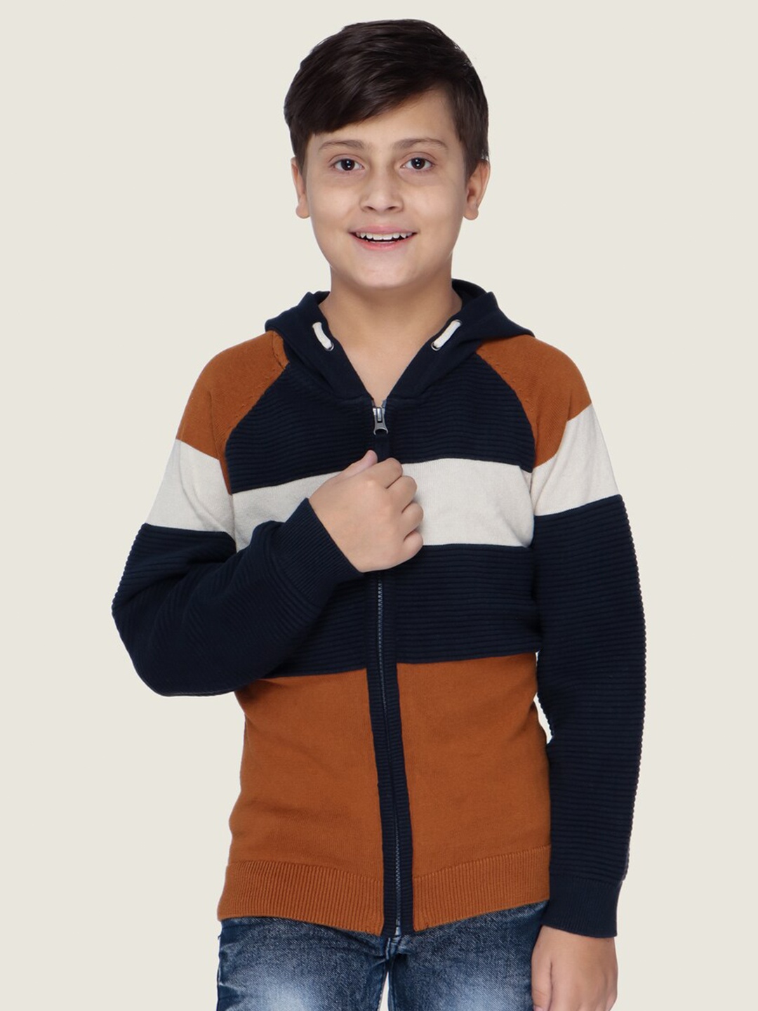 

LASNAK Boys Navy Blue & White Colourblocked Cotton Pullover Sweater