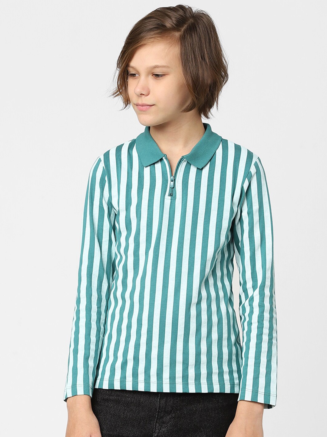 

Jack & Jones Junior Boys Green Striped Polo Collar T-shirt