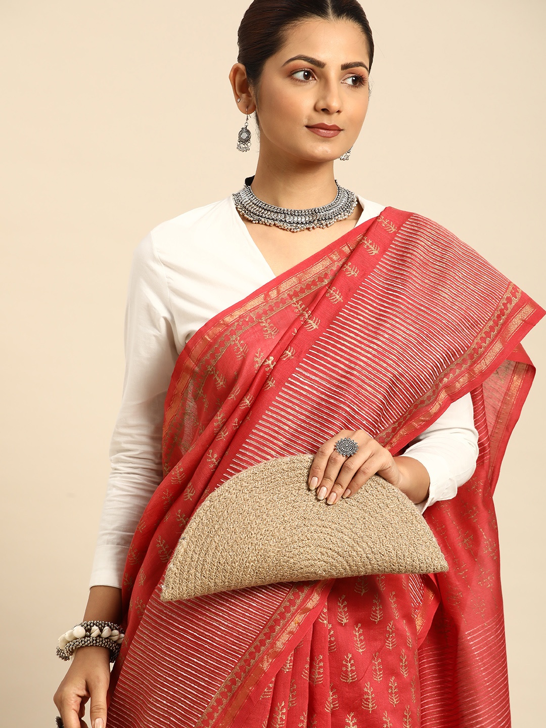 

Taavi Festive Khari Handblock Ethnic Motifs Saree, Red