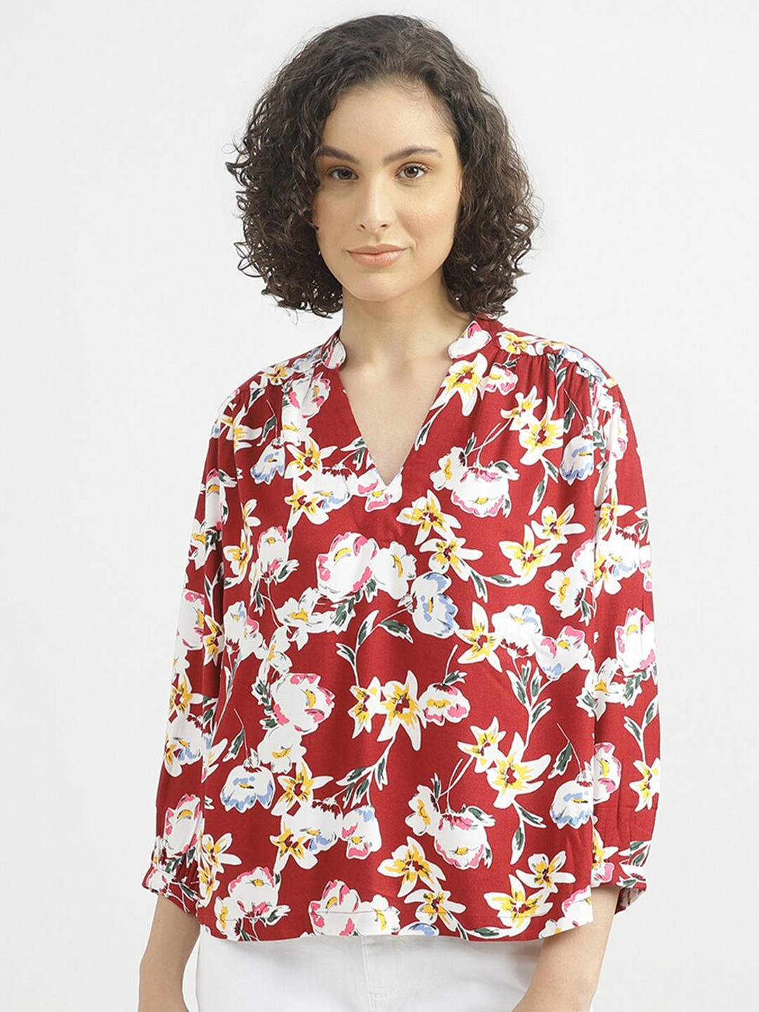 

United Colors of Benetton Women Maroon & White Floral Print Mandarin Collar Top