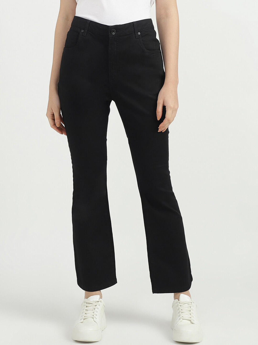 

United Colors of Benetton Women Flared Cotton Jeans, Black
