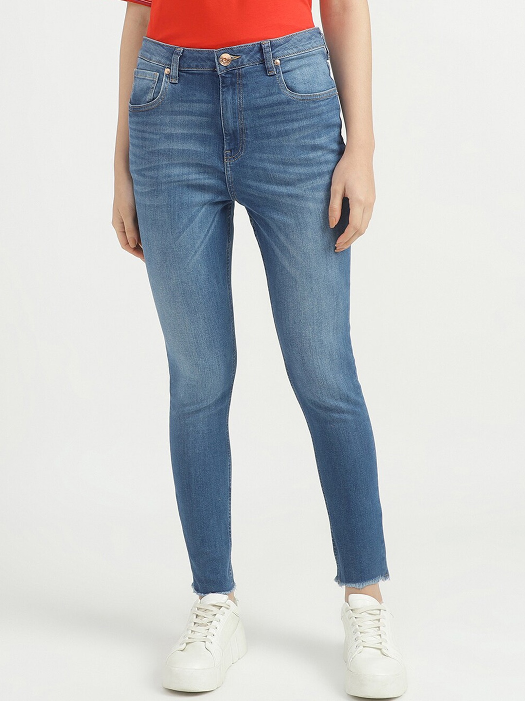 

United Colors of Benetton Women Skinny Fit Light Fade Cotton Jeans, Blue