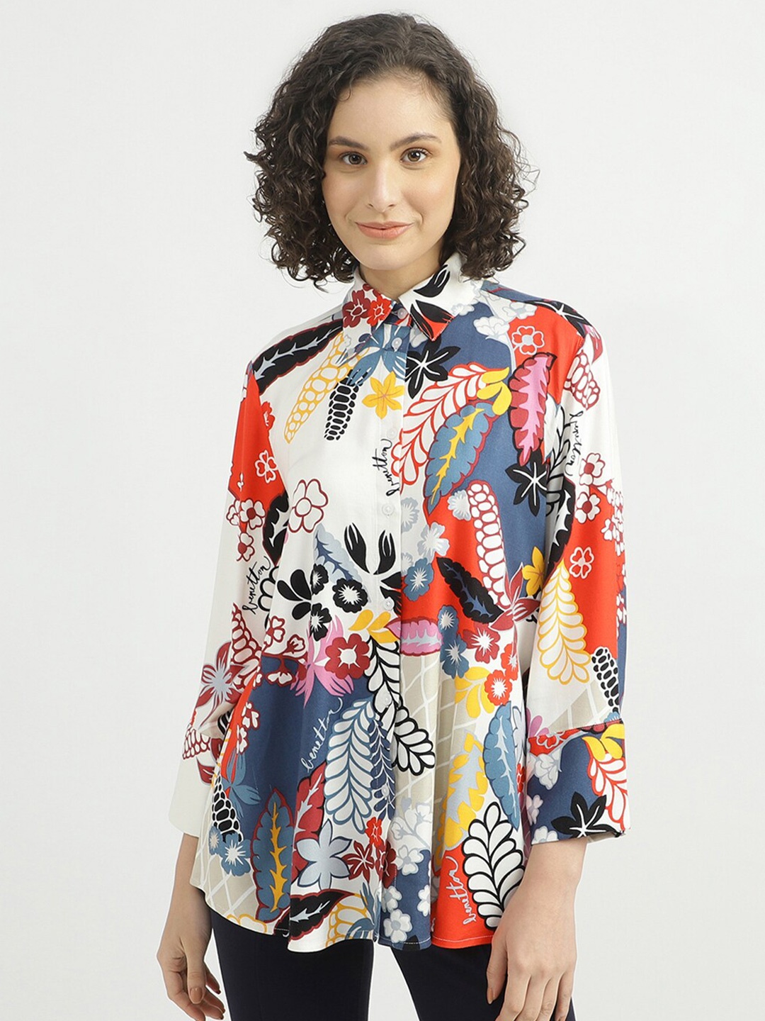 

United Colors of Benetton Women White Floral Printed Casual Shirt