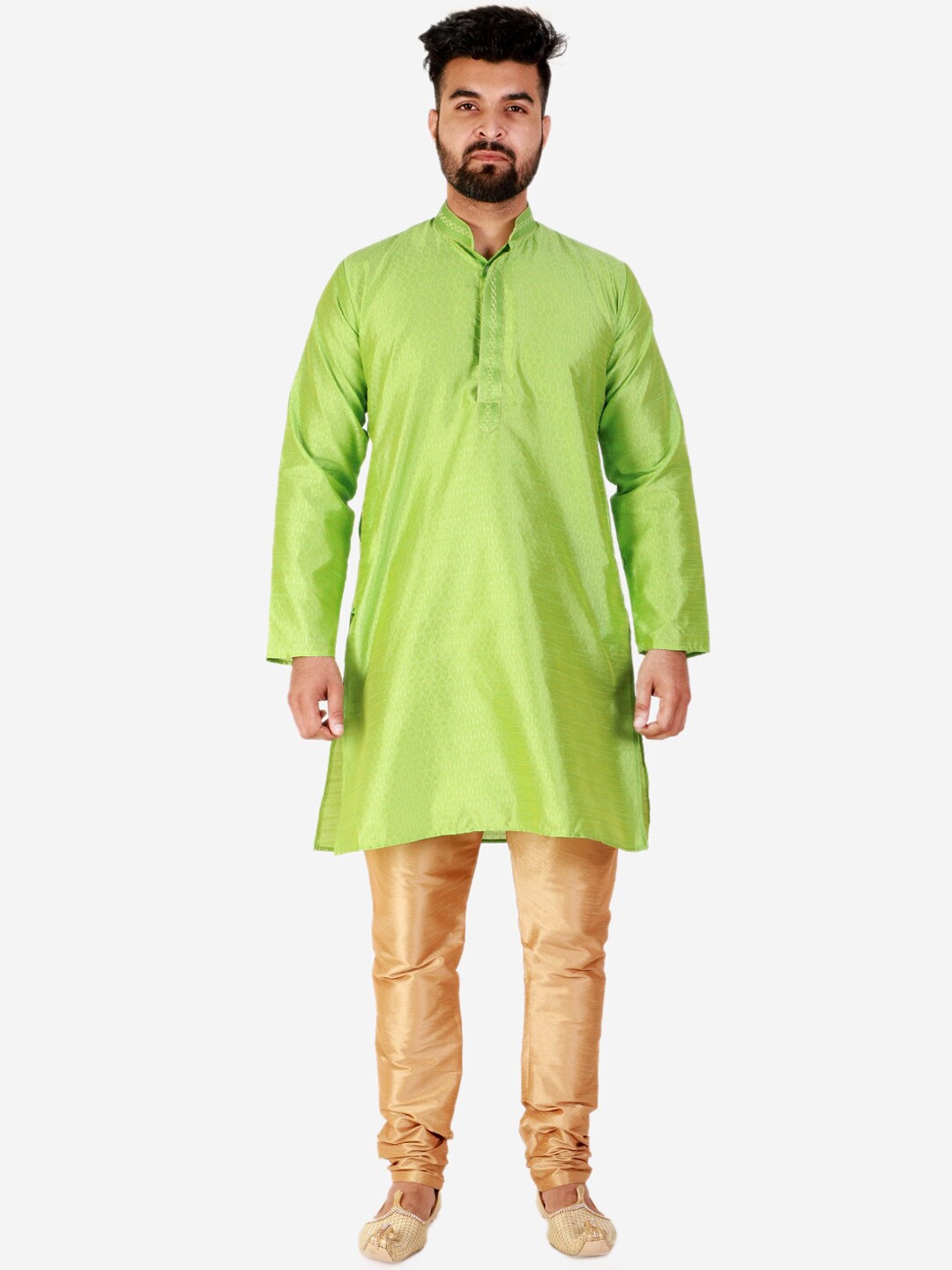 

Pro-Ethic STYLE DEVELOPER Men Pure Silk Kurta with Pyjamas, Green