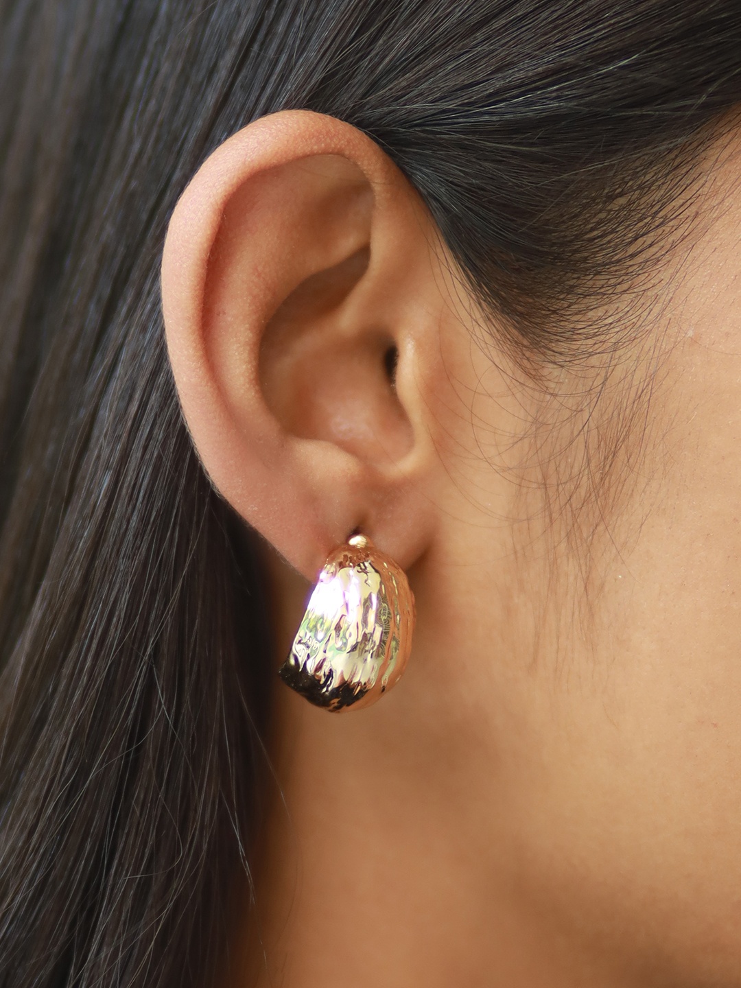 

Ayesha Gold-Plated Textured Mini Open Hoop Earrings