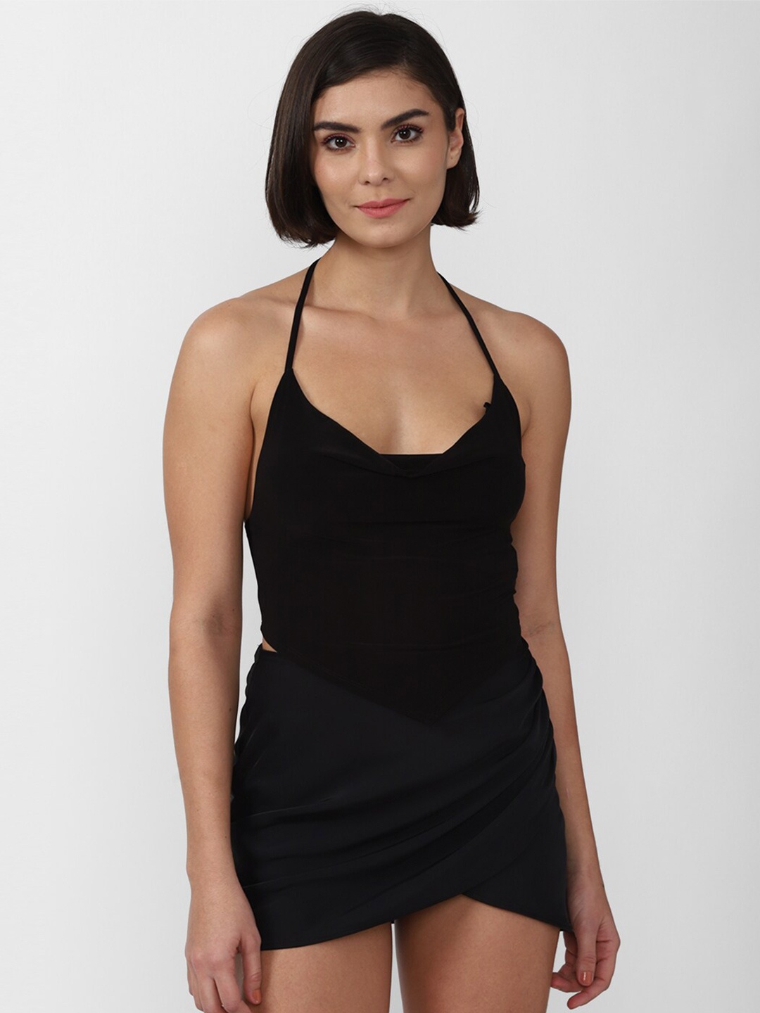 

FOREVER 21 Women Black Halter Neck Crop Top