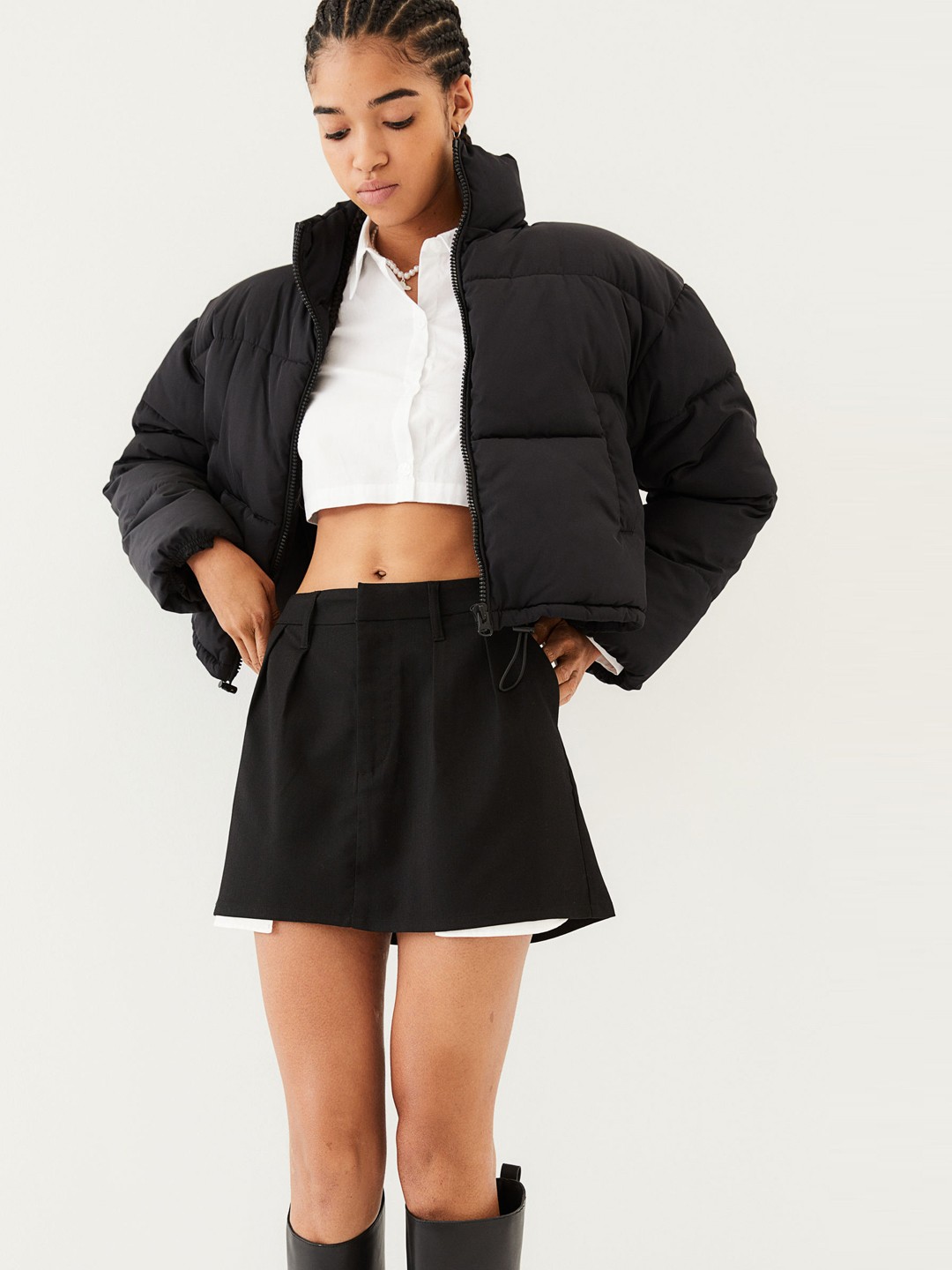 

H&M Women Solid Flared Mini Skirt, Black