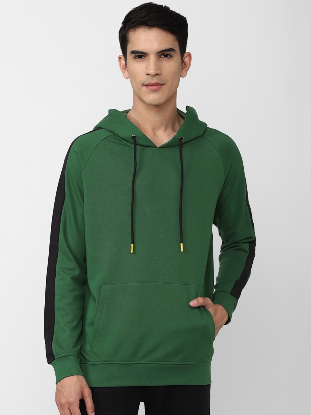 

FOREVER 21 Men Green Hooded Sweatshirt