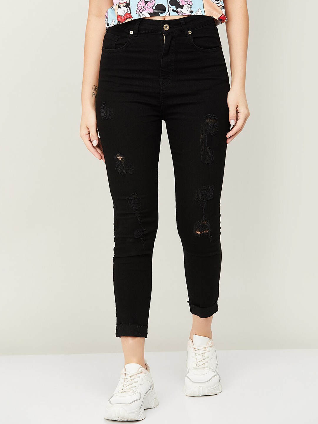 

Ginger by Lifestyle Women Slim Fit Mildly Distressed Jeans, Black