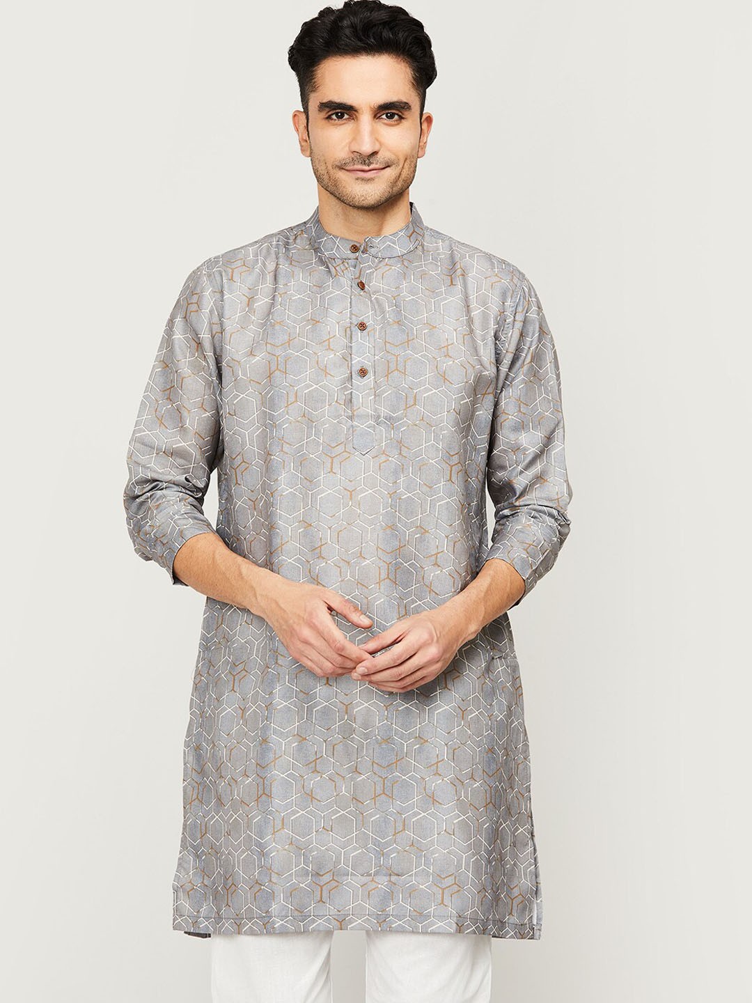 

Melange by Lifestyle Men Grey Geometric Printed Cotton Kurta