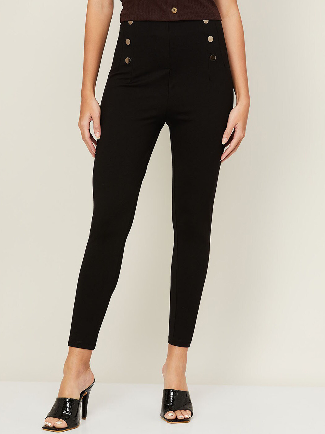 

Ginger by Lifestyle Women Black Slim Fit Trousers