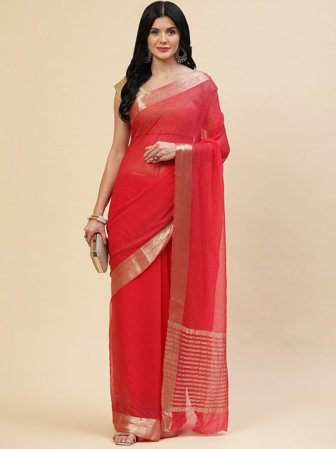 

Meena Bazaar Coral & Gold-Toned Embellished Beads and Stones Saree