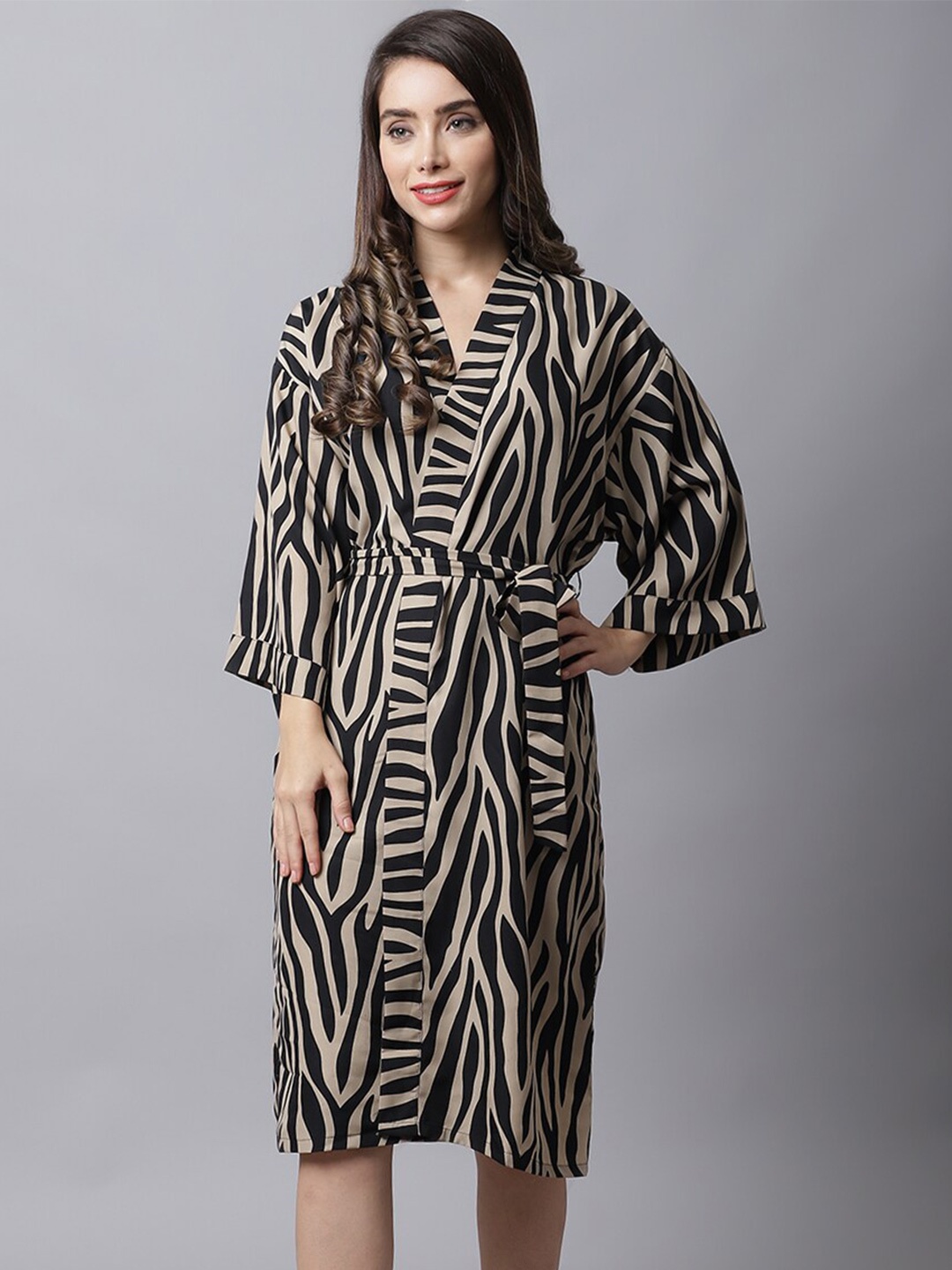 

Claura Women Brown Printed Nightdress