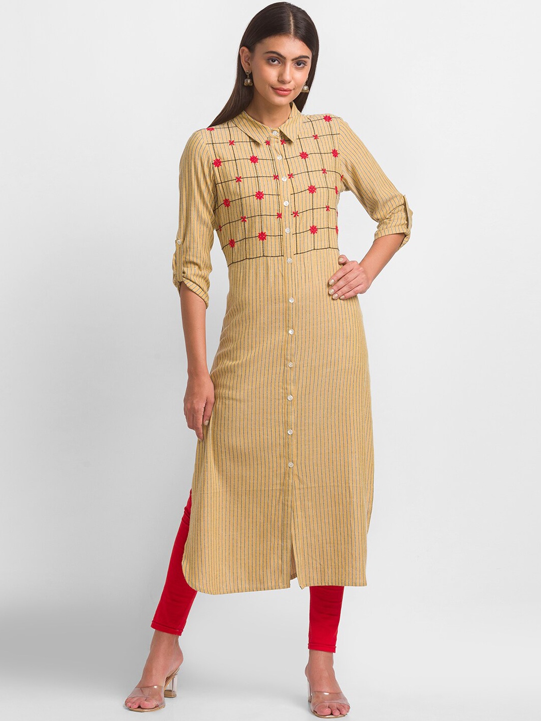 

Globus Women Mustard Yellow Geometric Yoke Design Kurta