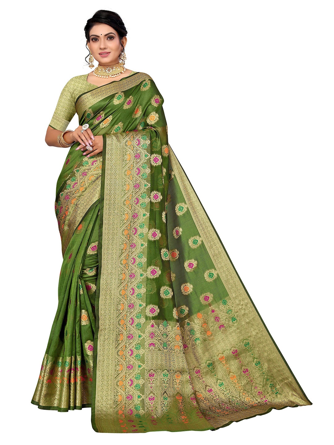 

Nimayaa Women Green & Gold-Toned Floral Zari Organza Saree