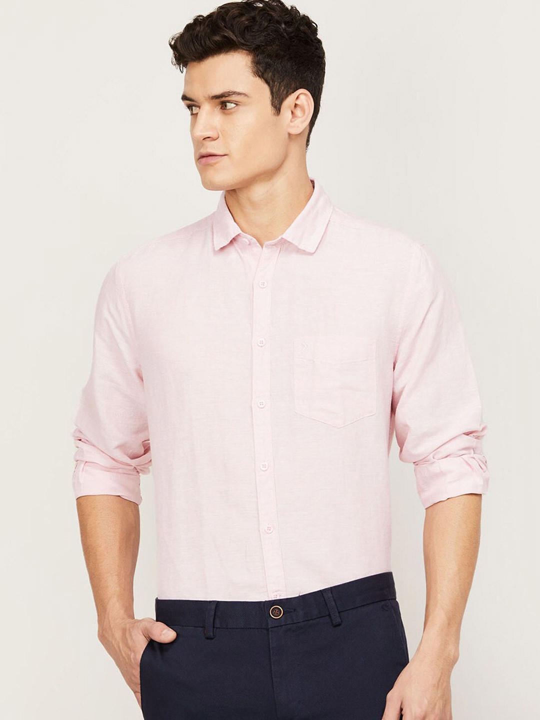 

CODE by Lifestyle Men Pink Solid Casual Shirt
